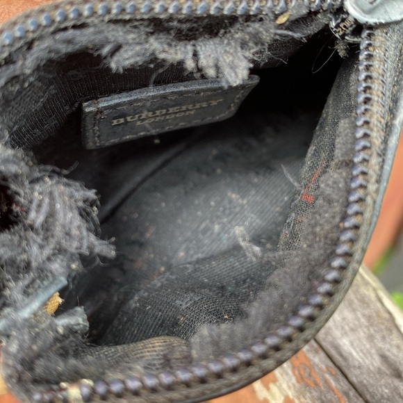 Burberry Coin Change Card Wallet - Picture 9 of 10